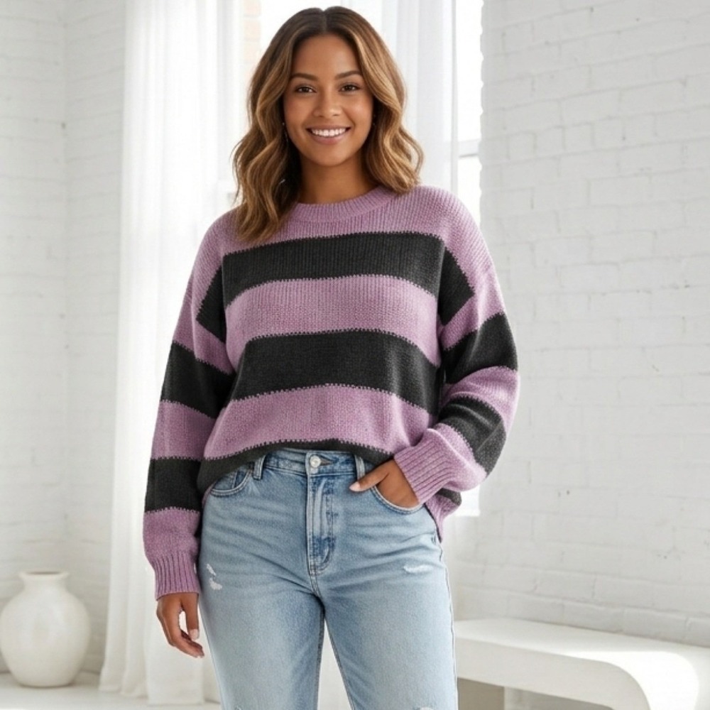 H&M Sweater Womens Medium Purple Gray Striped Oversized Grunge Soft Goth Knit‎